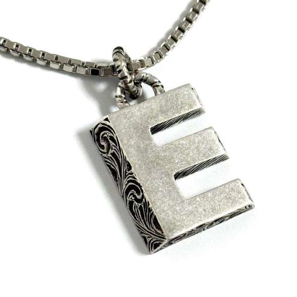 GUCCI Silver Necklace - Picture 1 of 10